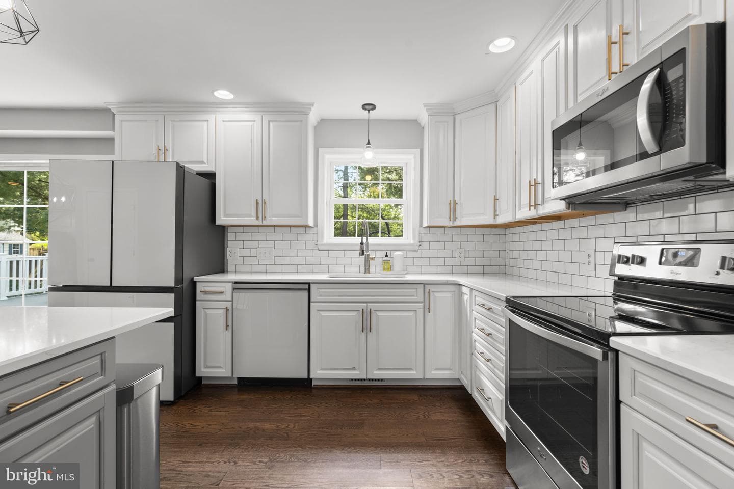 6425 Oak Park photo 9