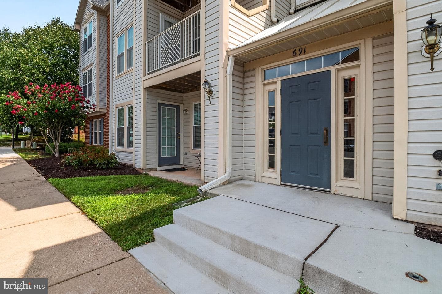691 Winding Stream Way #202 photo 2
