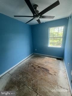 608 Greenbriar Lane photo 5