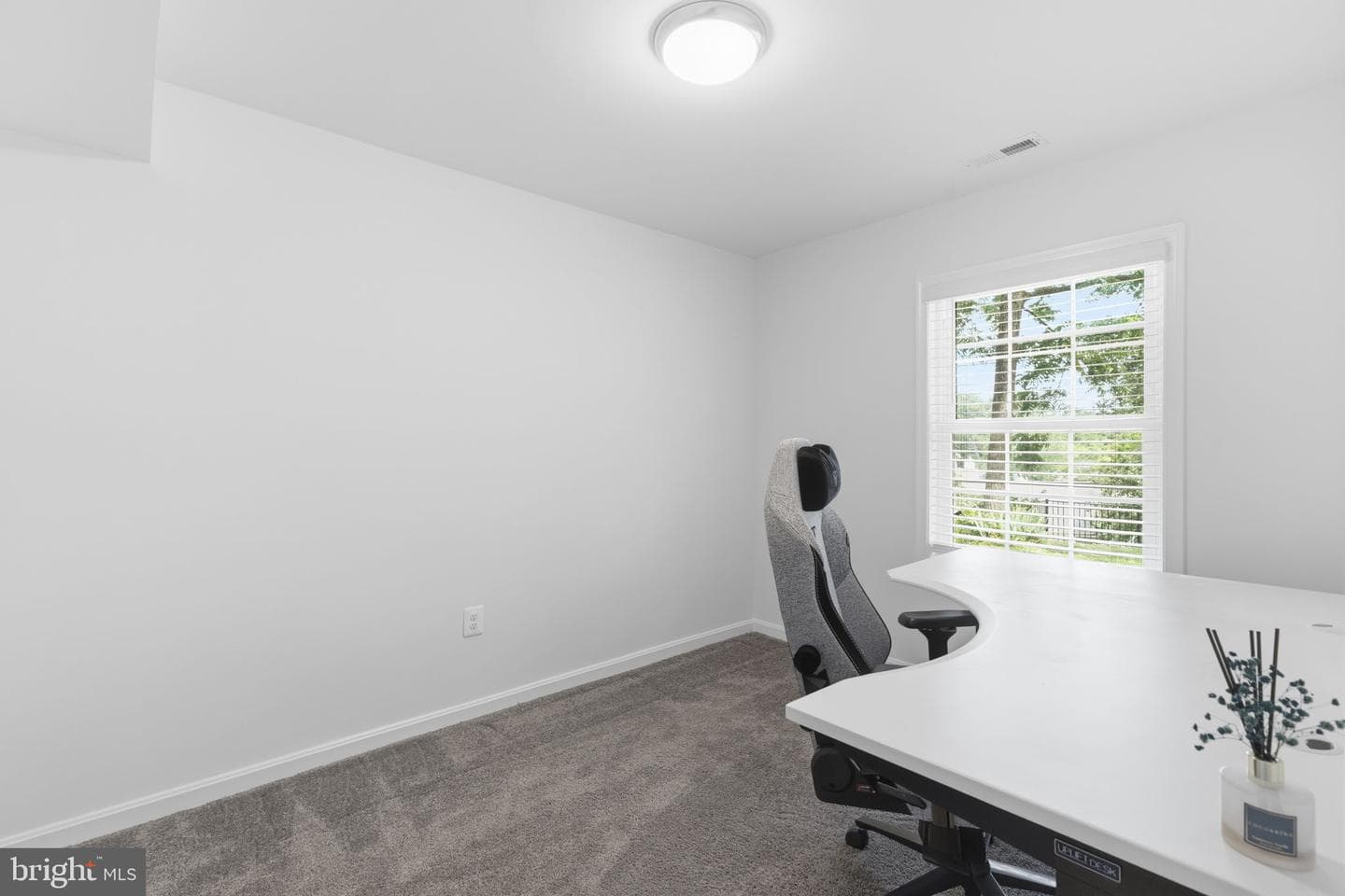 7905 Chalice Road photo 12