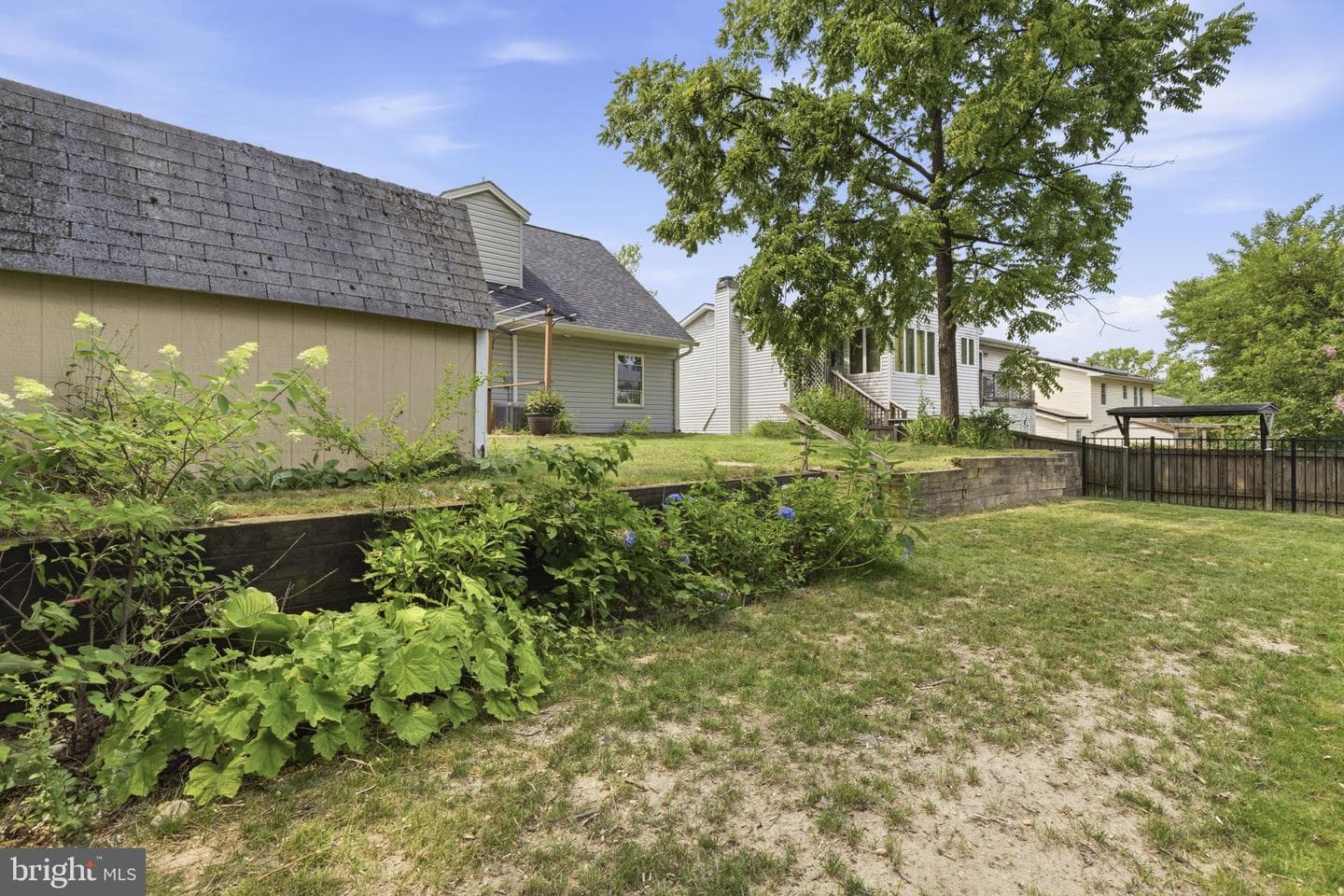 7905 Chalice Road photo 22