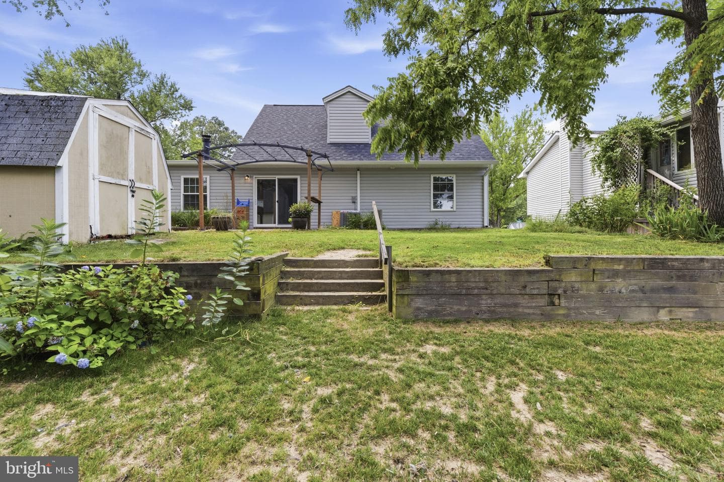 7905 Chalice Road photo 23
