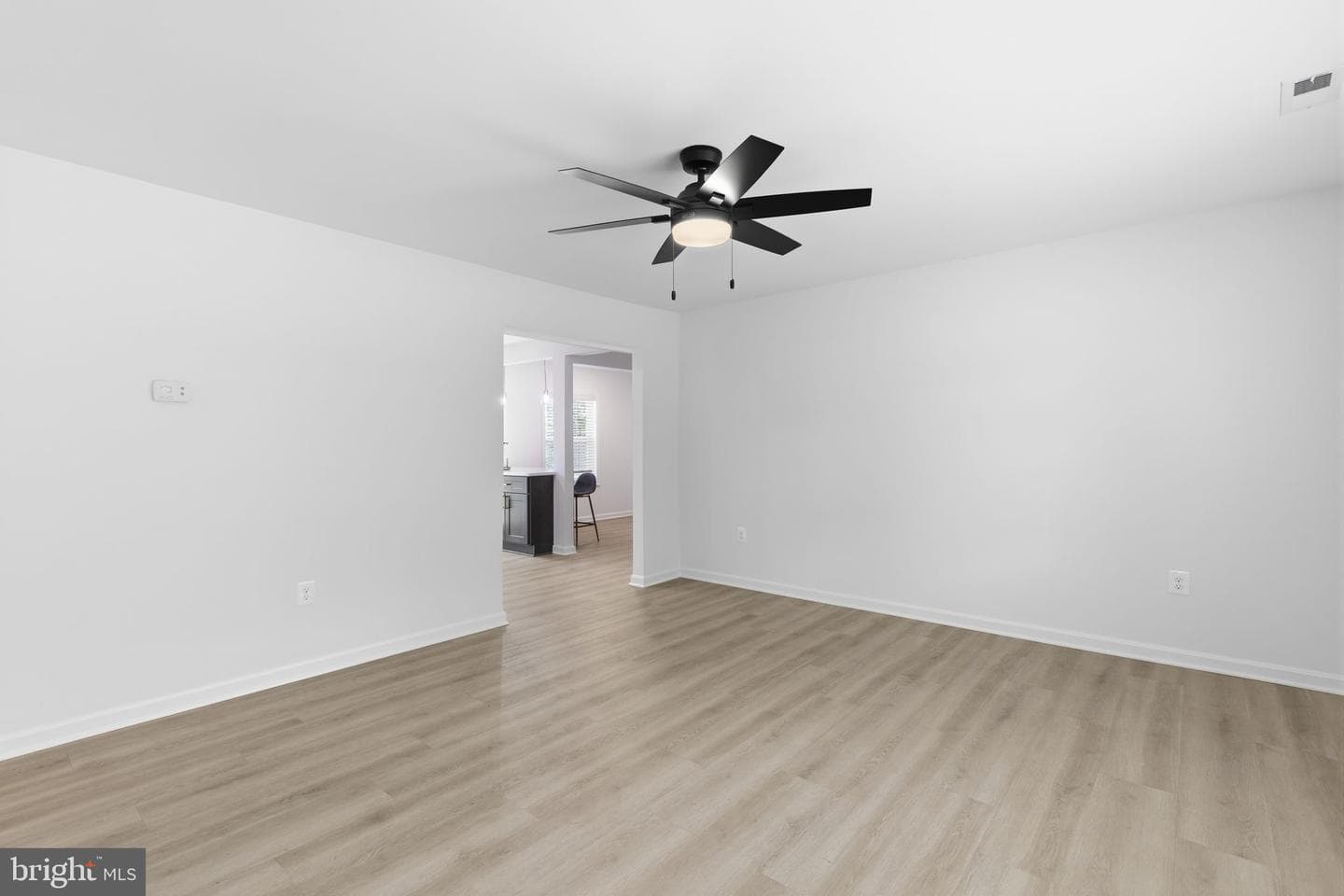 7905 Chalice Road photo 3