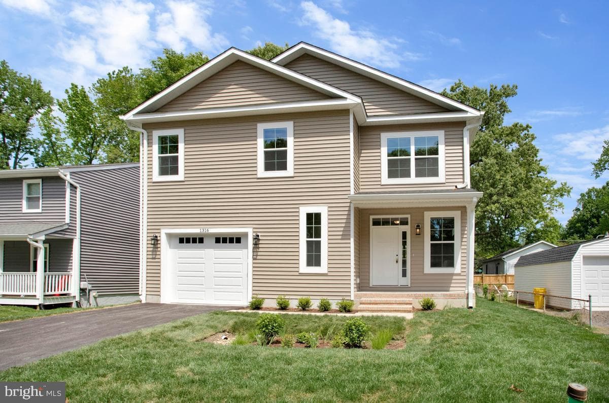 1316 Juniper Street photo 3