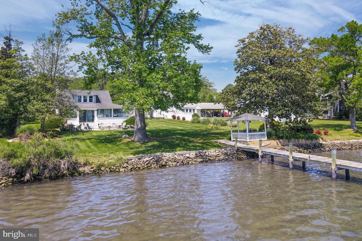 4915 E Chalk Point Road photo 1