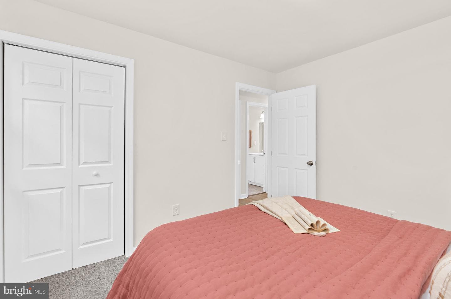 444 Ruth Road photo 13
