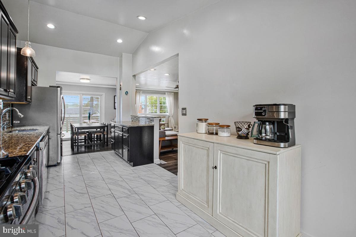 110 Point Pleasant Road photo 5