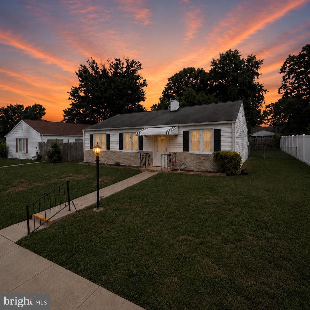 1607 Kimber Road photo 1