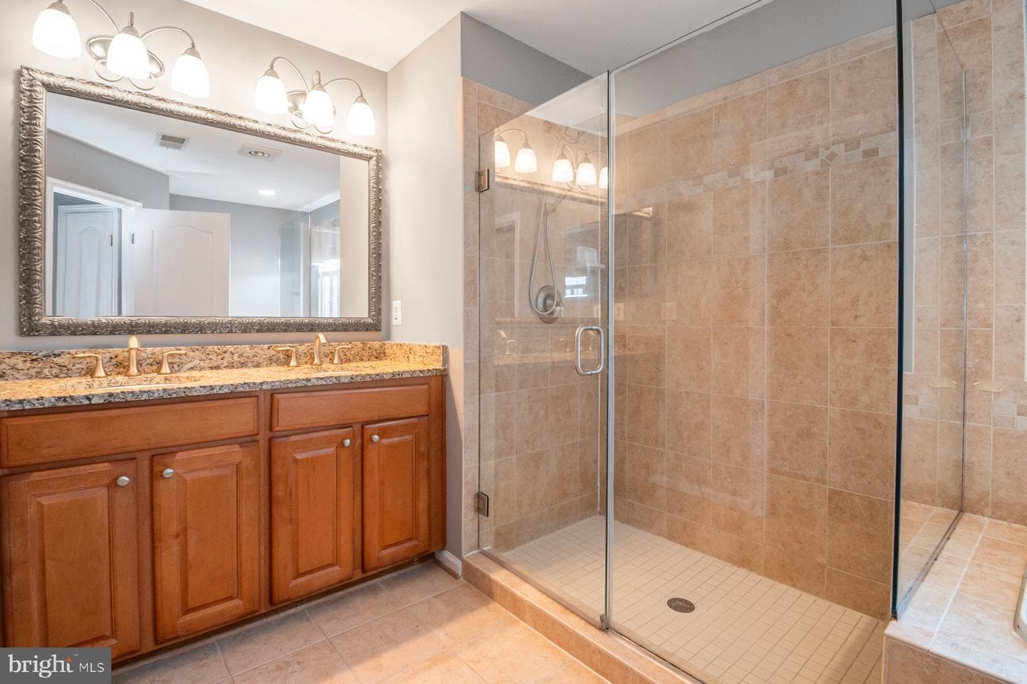 7109 Tanager Avenue photo 16