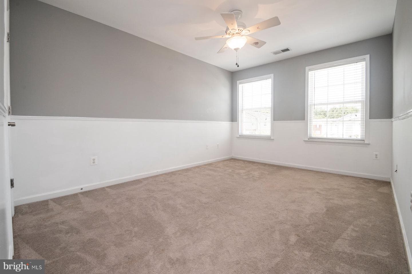 7109 Tanager Avenue photo 19