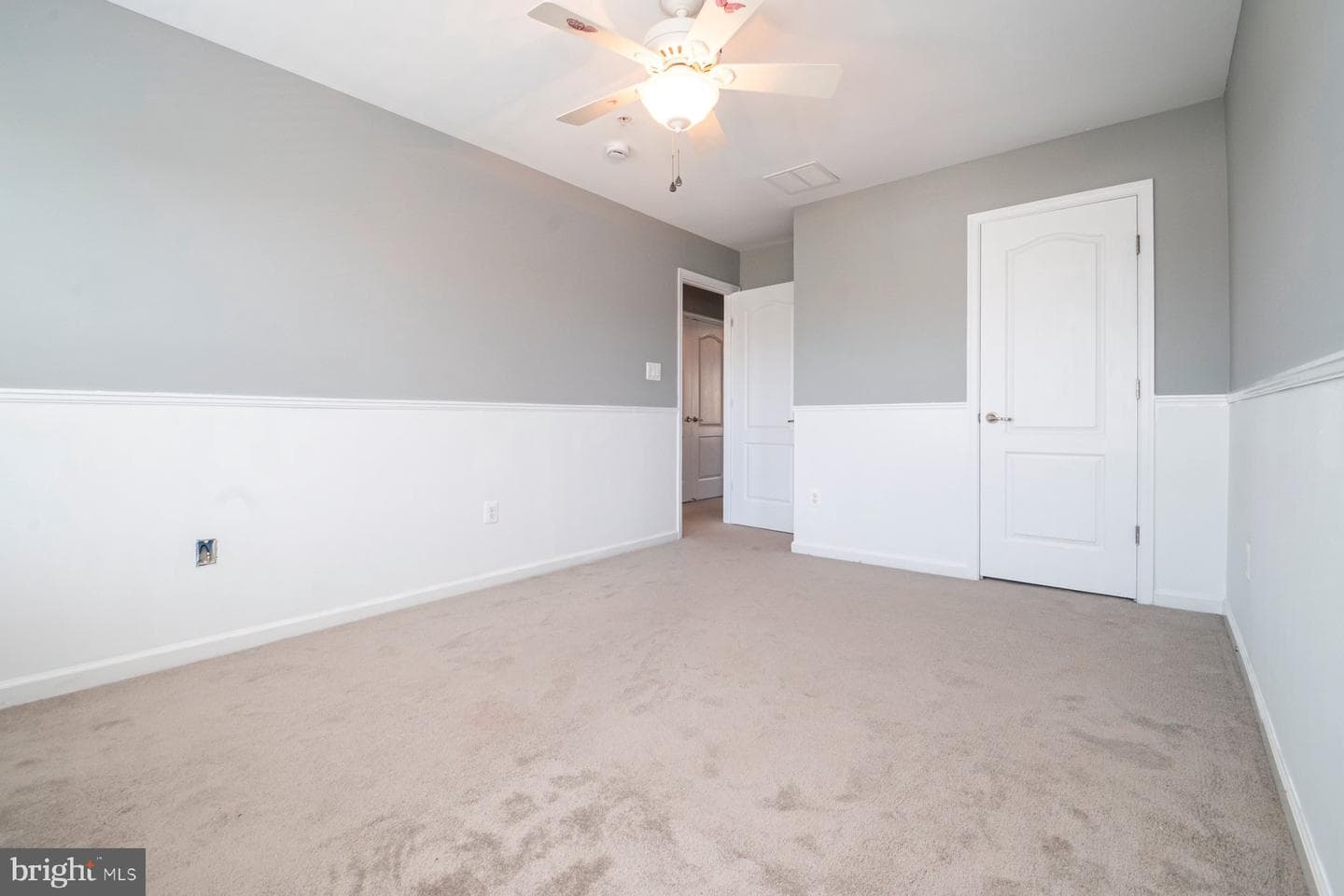 7109 Tanager Avenue photo 20