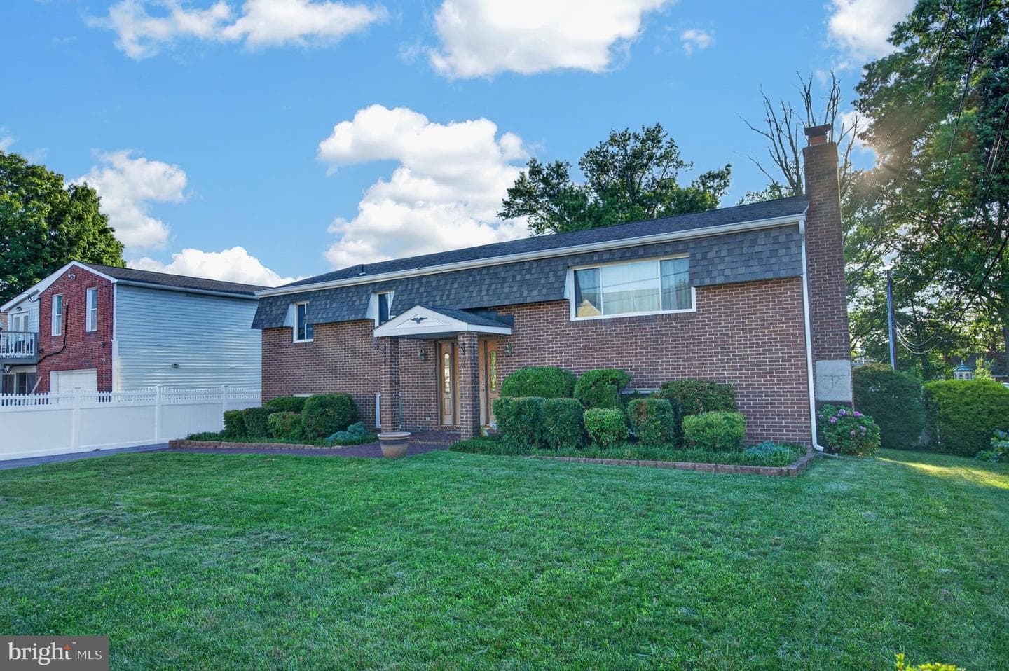 6584 Brentwood Road photo 2