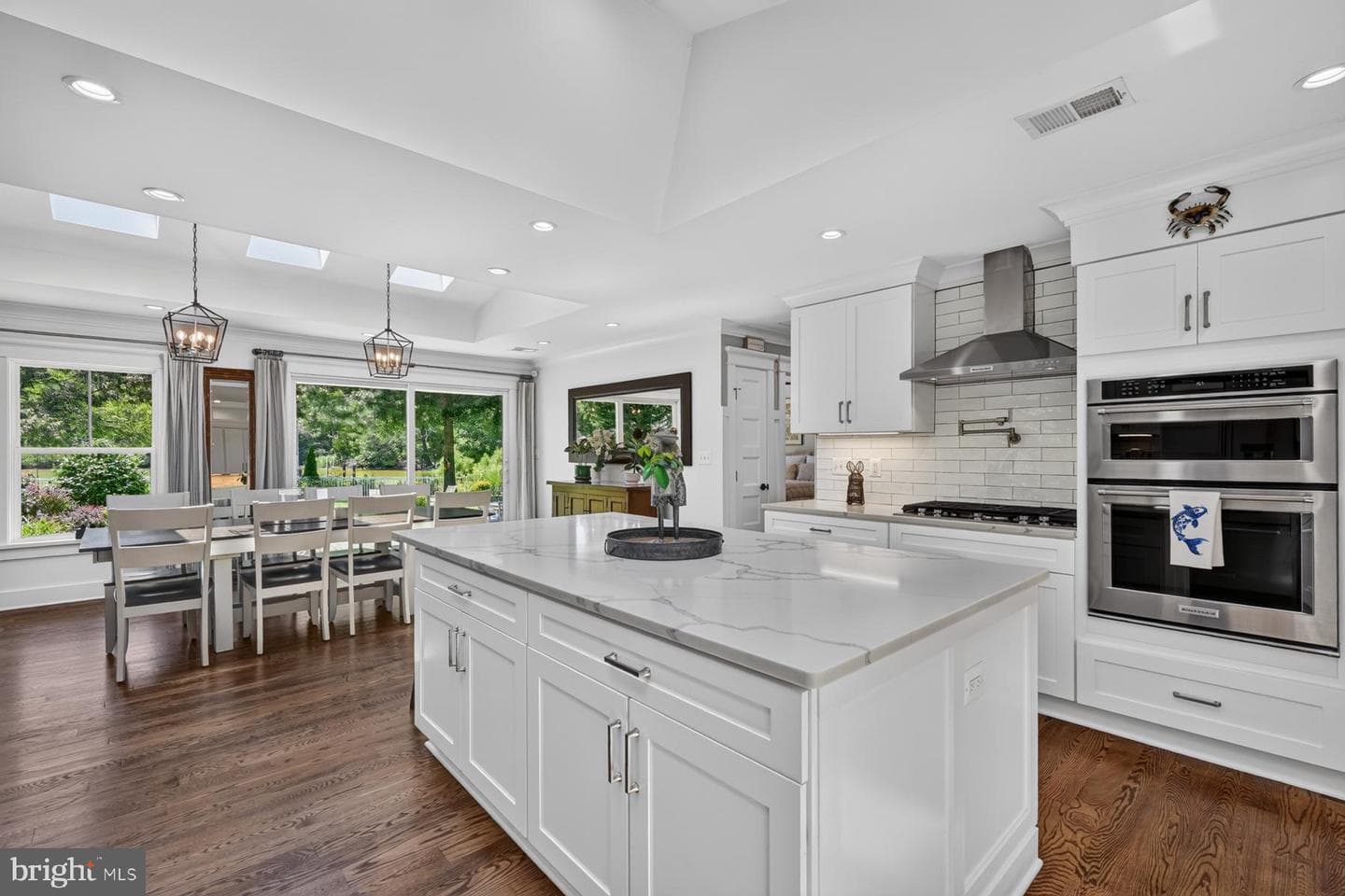 3924 W Shore Drive photo 11