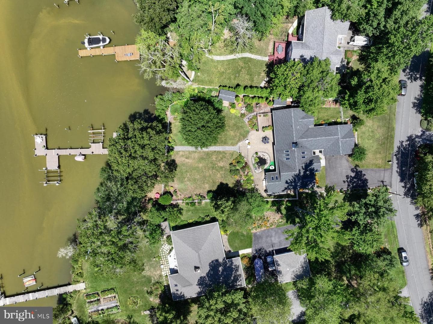 3924 W Shore Drive photo 76