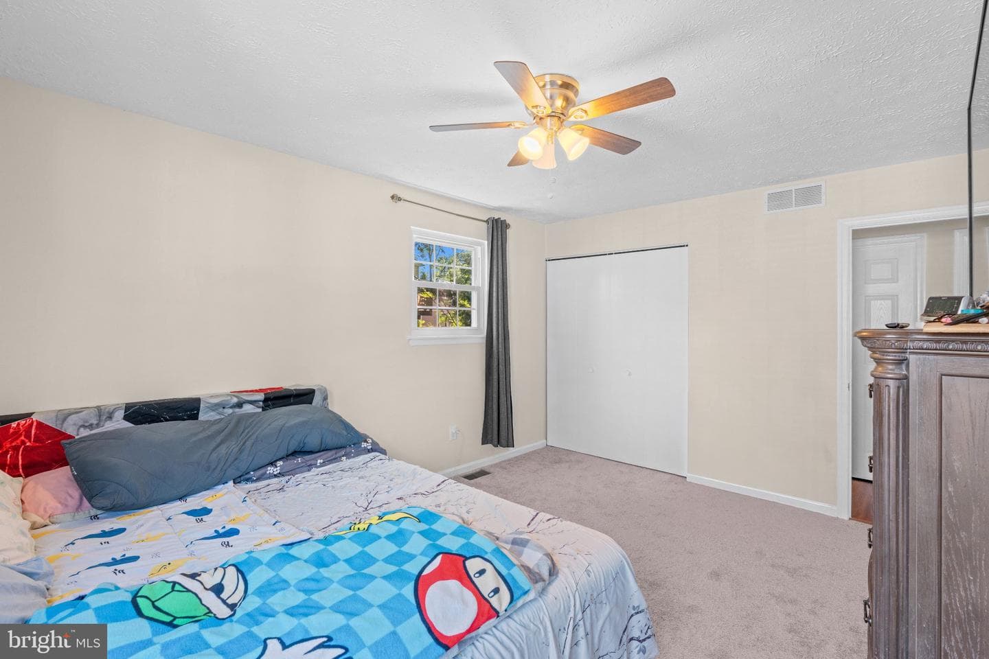 7905 Marydell Avenue photo 21
