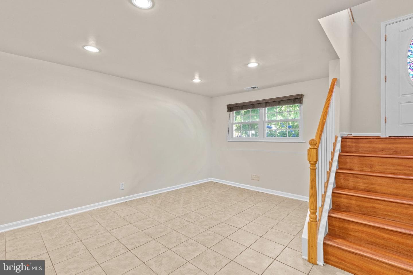 7905 Marydell Avenue photo 8