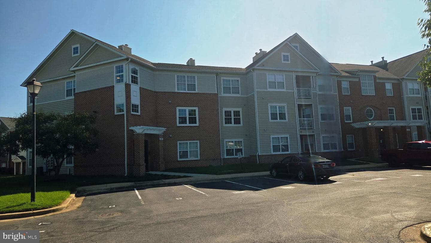 302 Gatehouse Lane #302c, Odenton