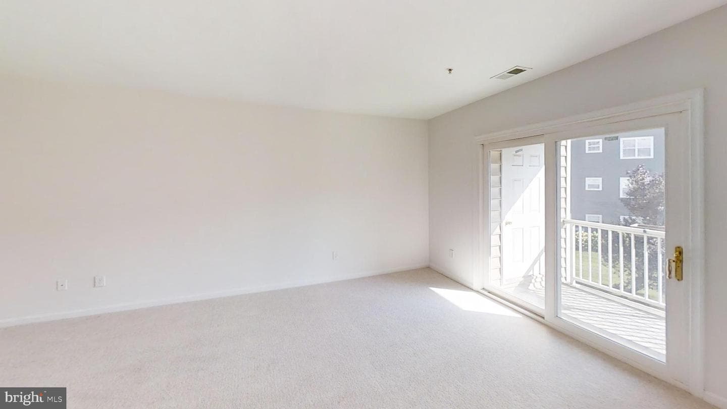302 Gatehouse Lane #302c photo 18