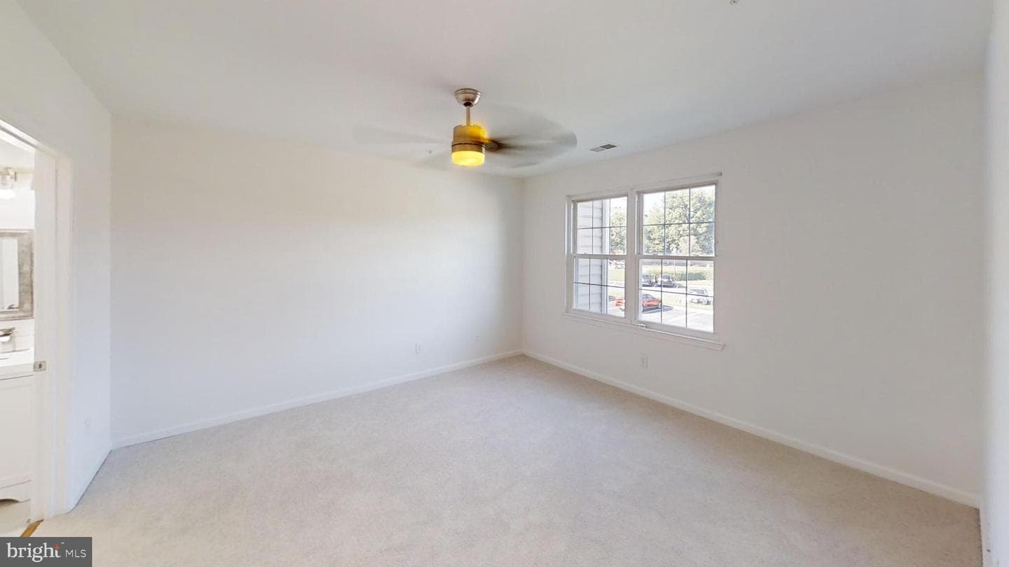 302 Gatehouse Lane #302c photo 20
