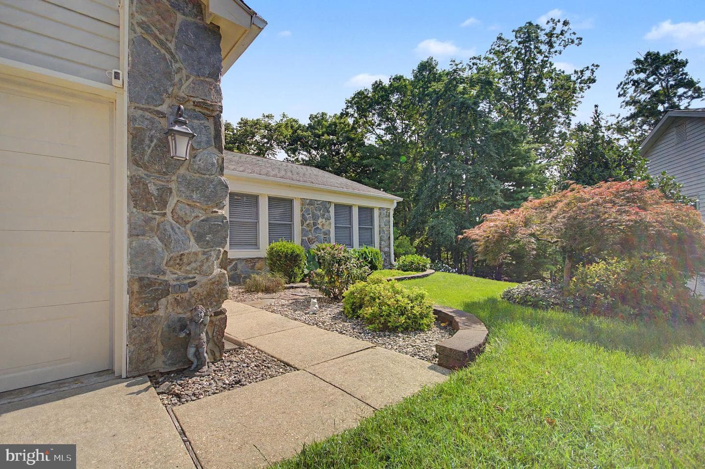 816 Boatswain Way photo 3