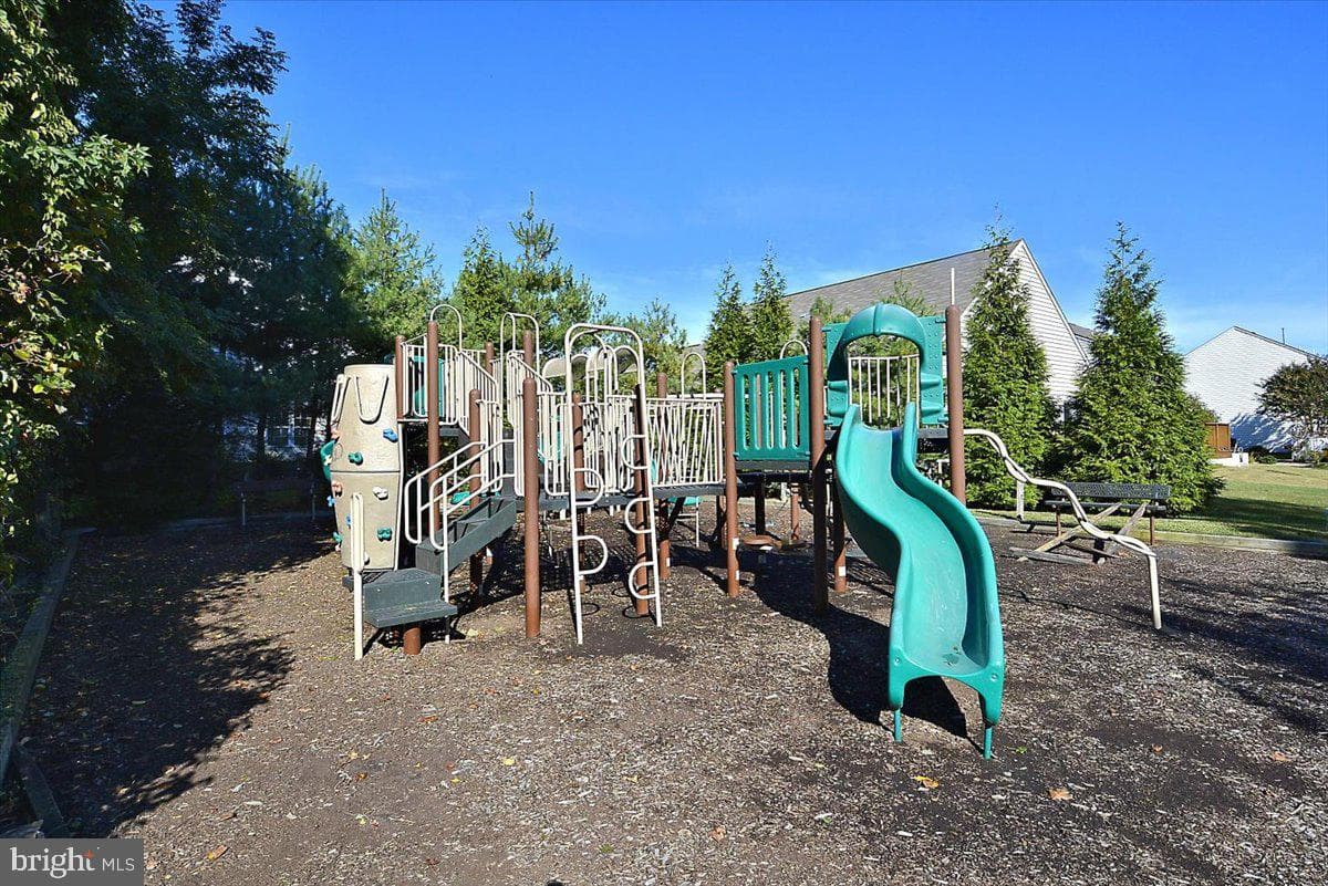 605 Lighthouse Landing Lane photo 46