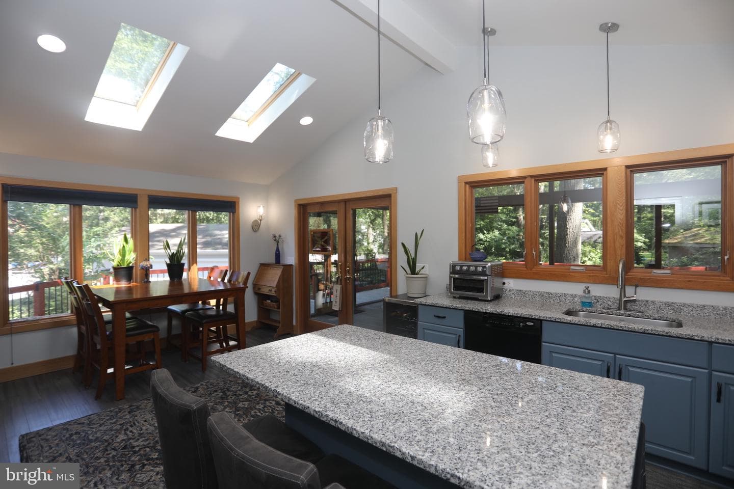 285 Arundel Beach Road photo 6