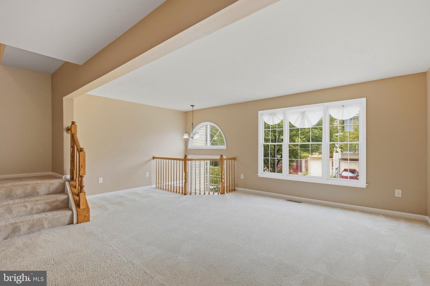 8609 Woodland Manor Drive photo 15