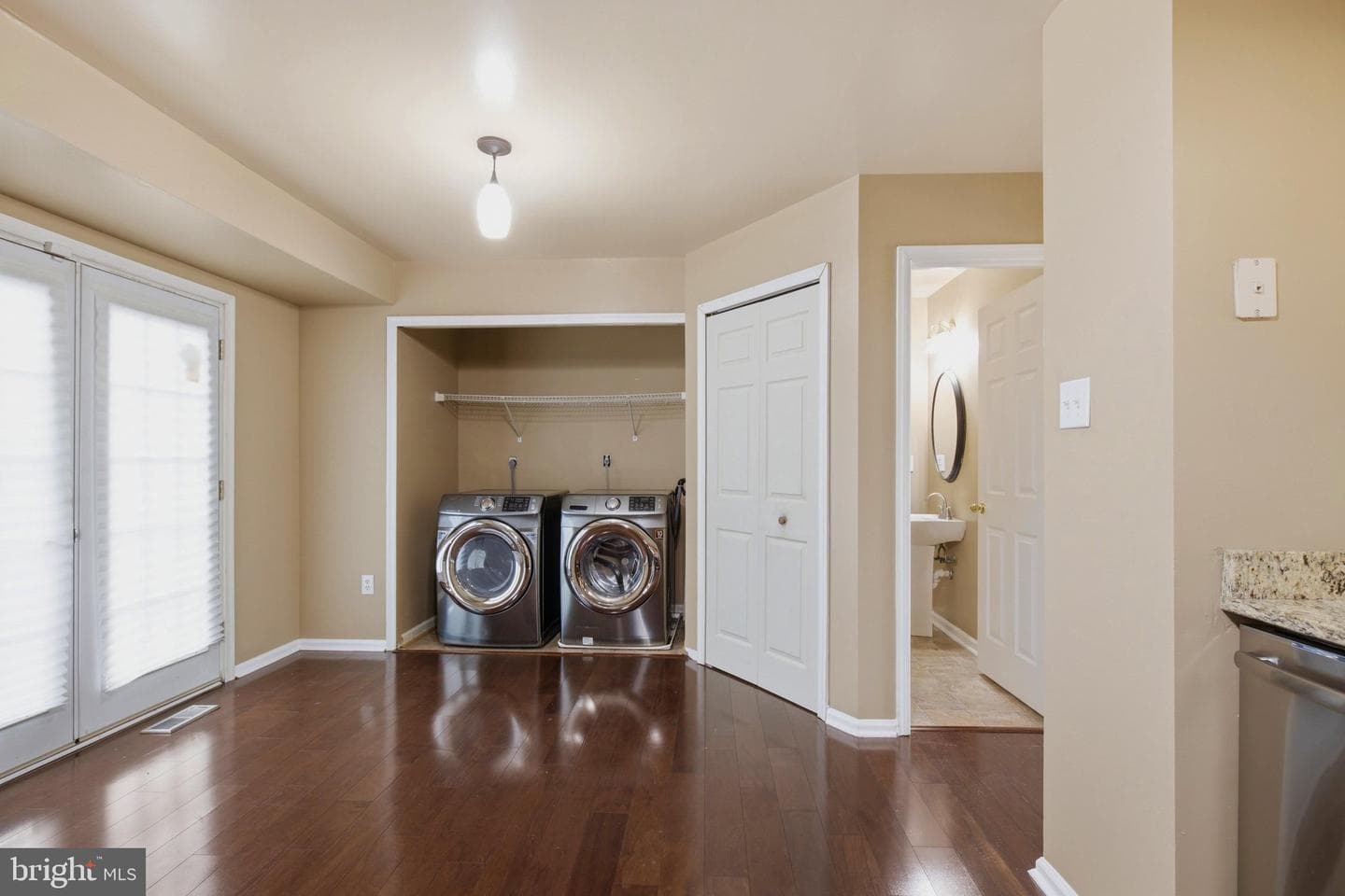 8609 Woodland Manor Drive photo 28