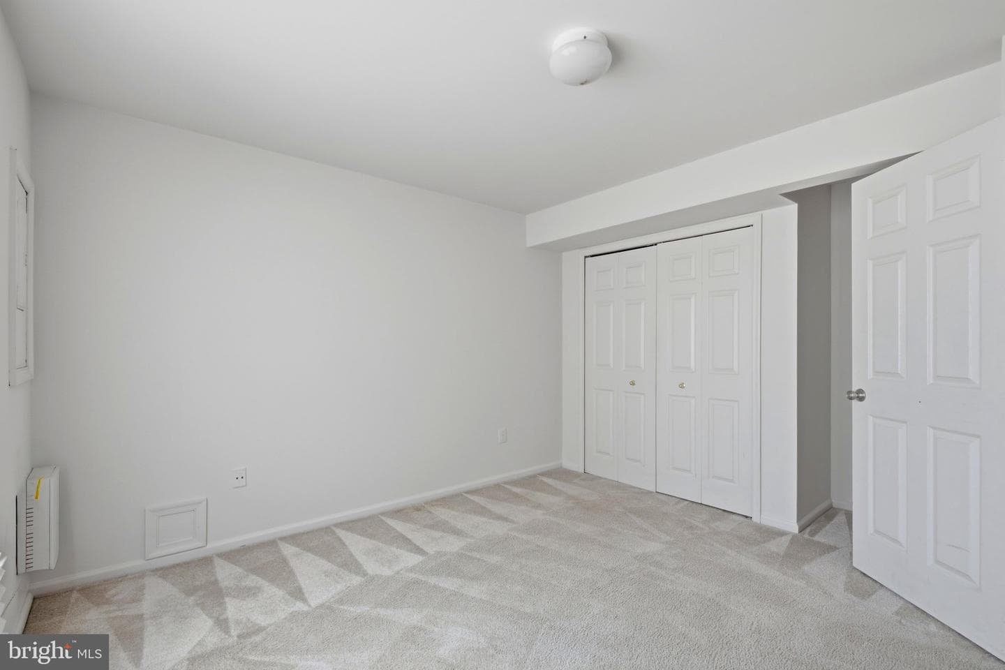 8609 Woodland Manor Drive photo 7