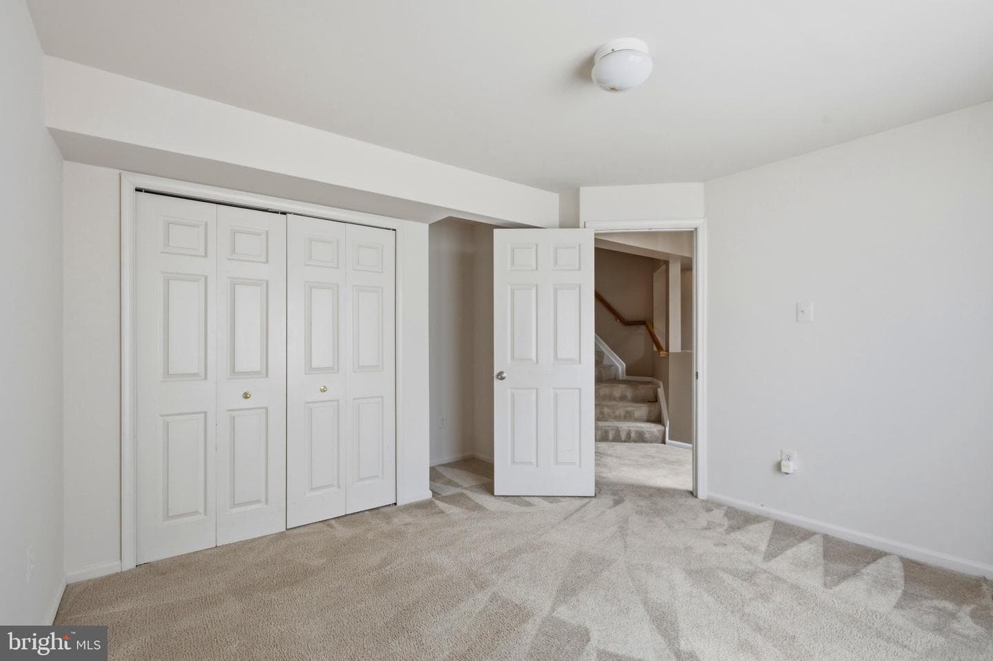 8609 Woodland Manor Drive photo 8
