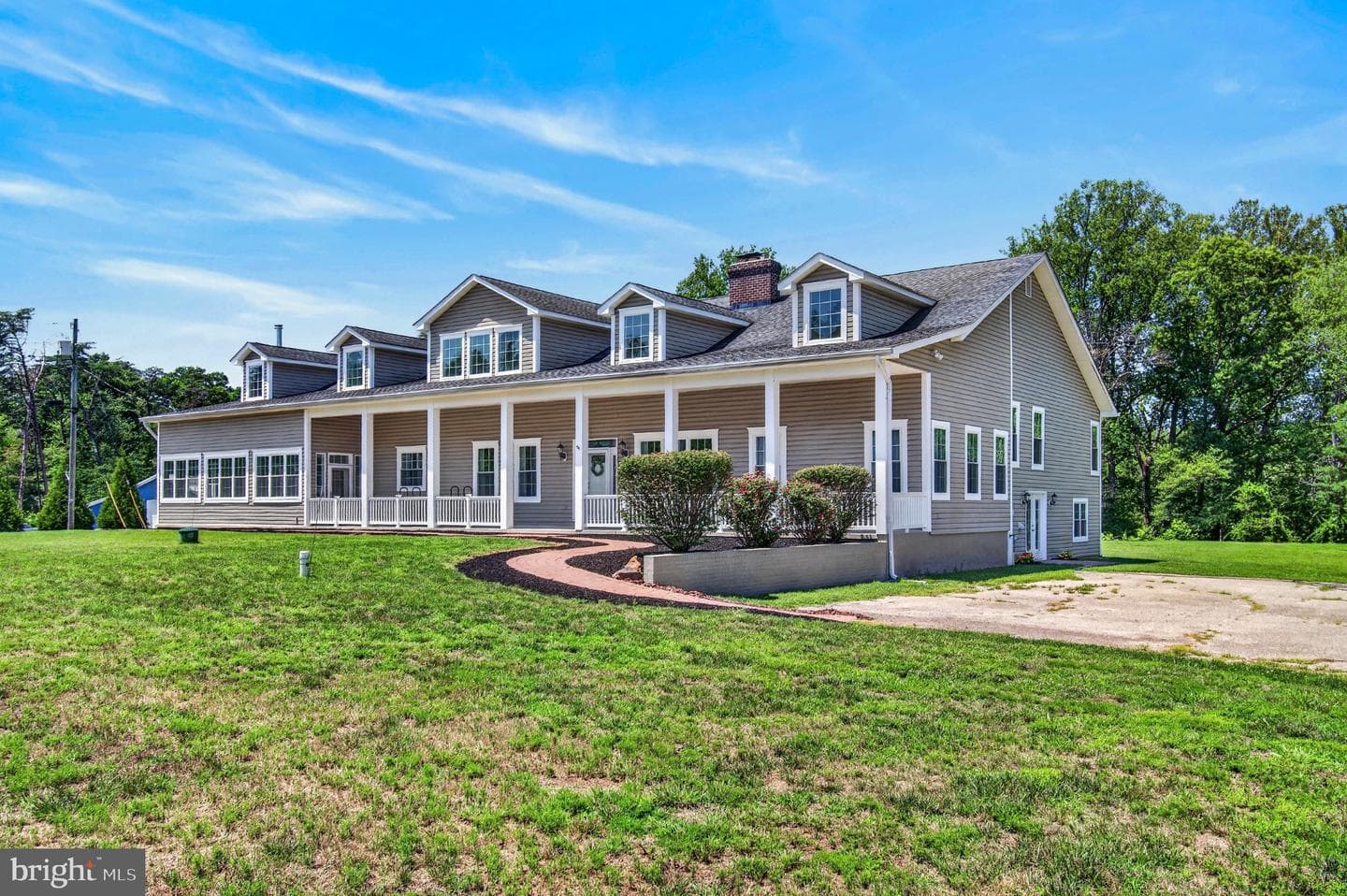 8406 New Cut Road photo 2