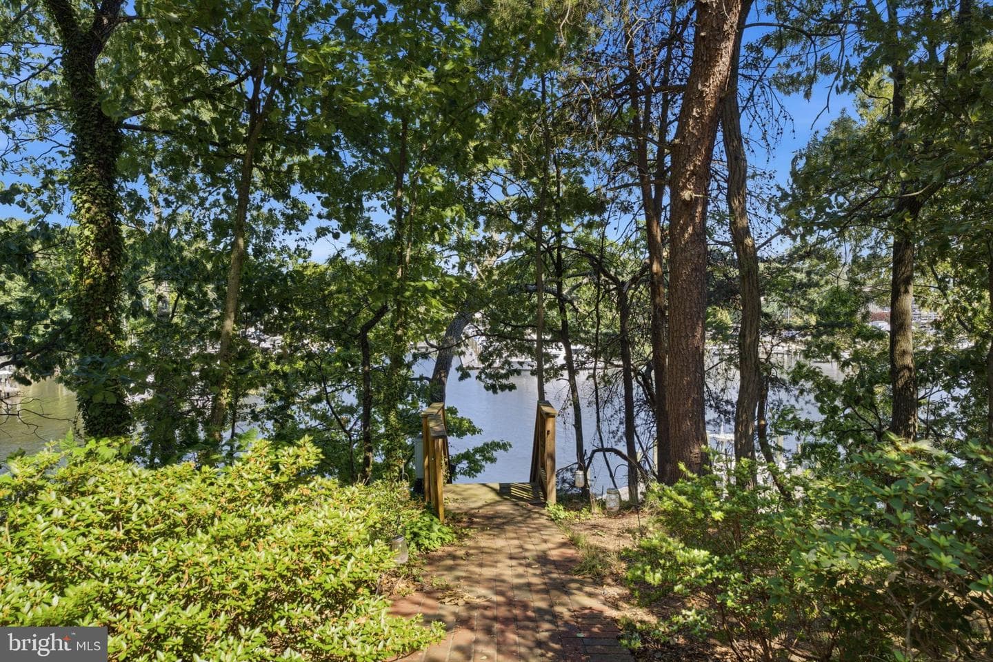 120 Island View Drive photo 44