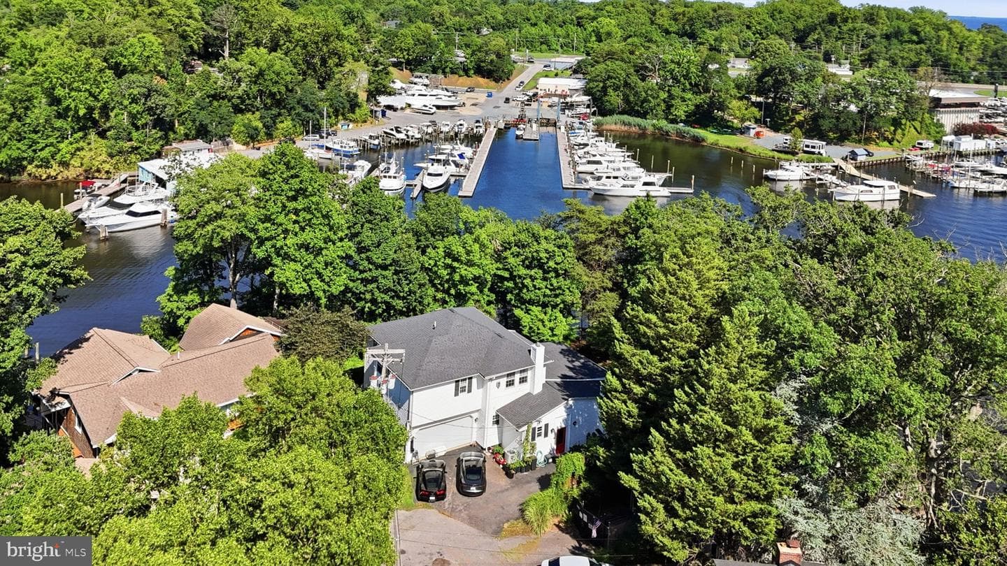 120 Island View Drive photo 9