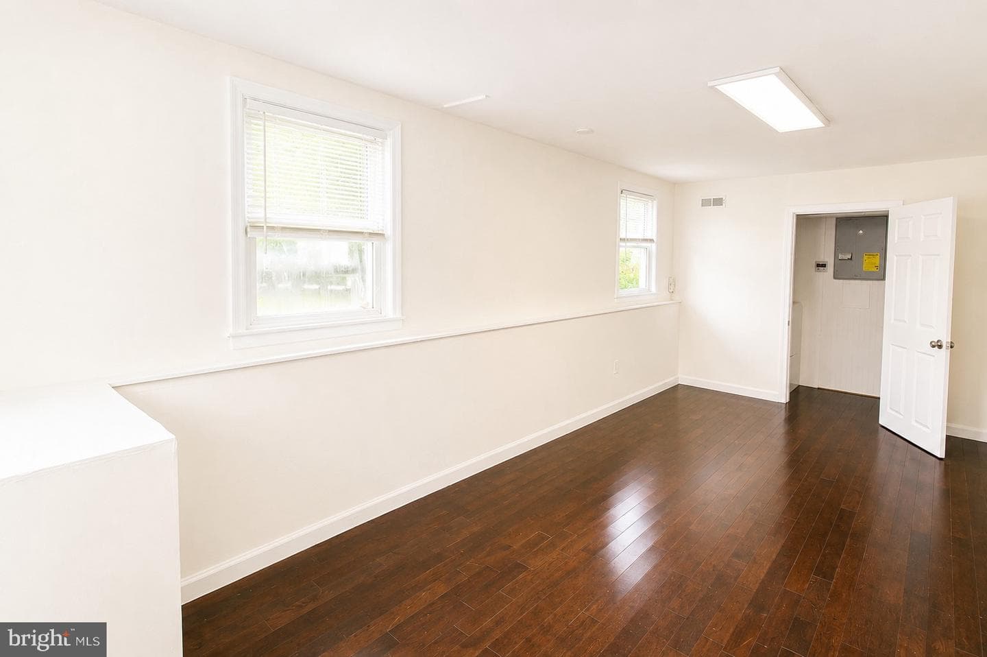 312 N Hammonds Ferry Road photo 15