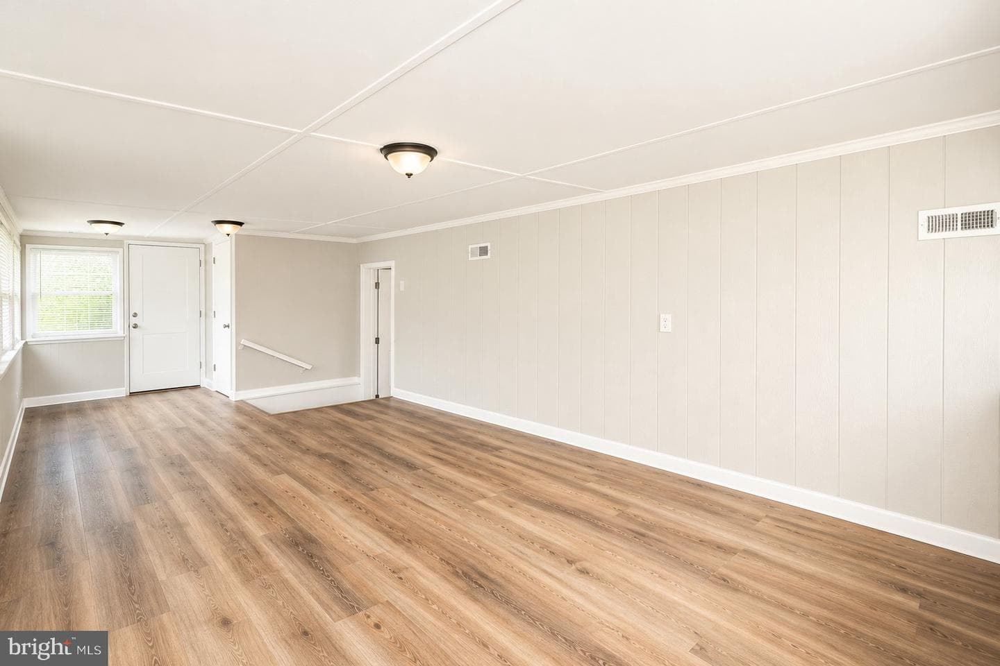 312 N Hammonds Ferry Road photo 22