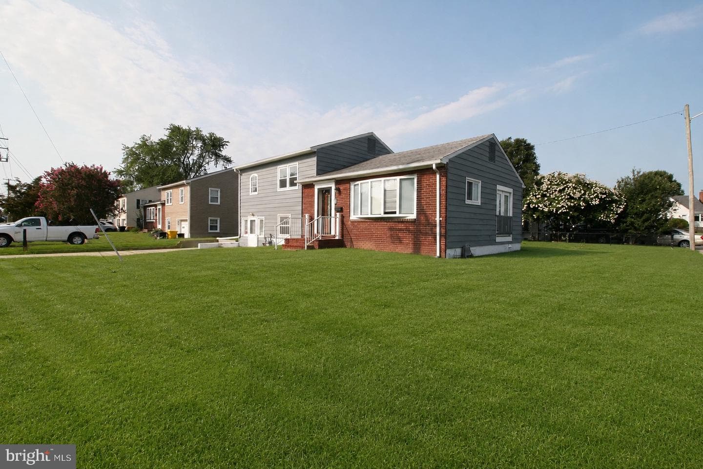 312 N Hammonds Ferry Road photo 27