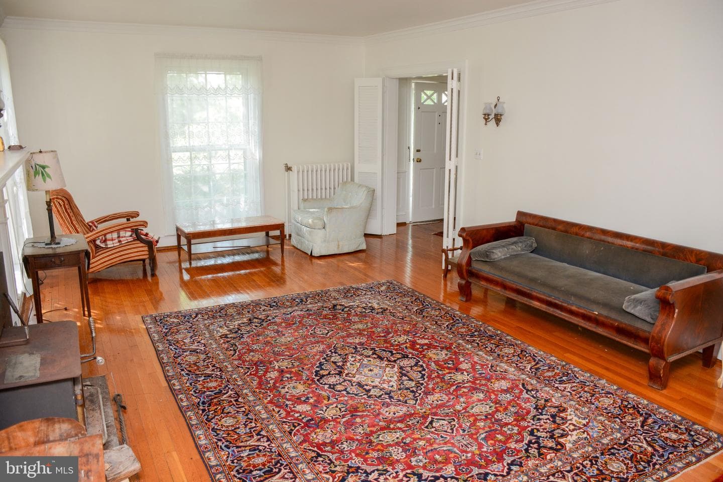 831 Windsor Road photo 11