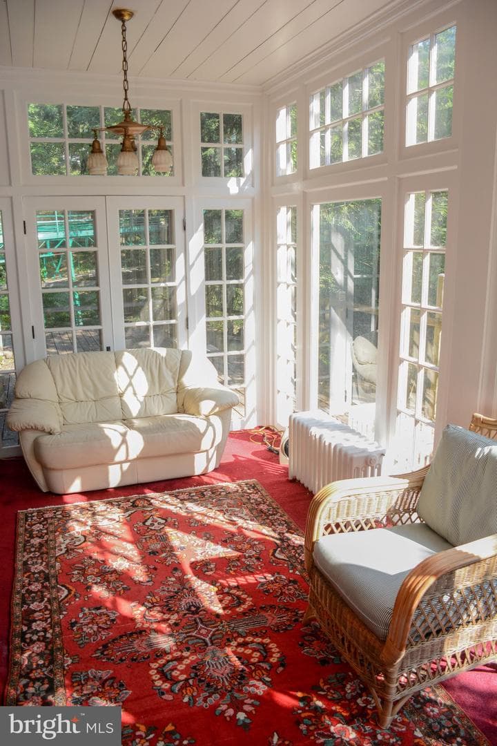 831 Windsor Road photo 24