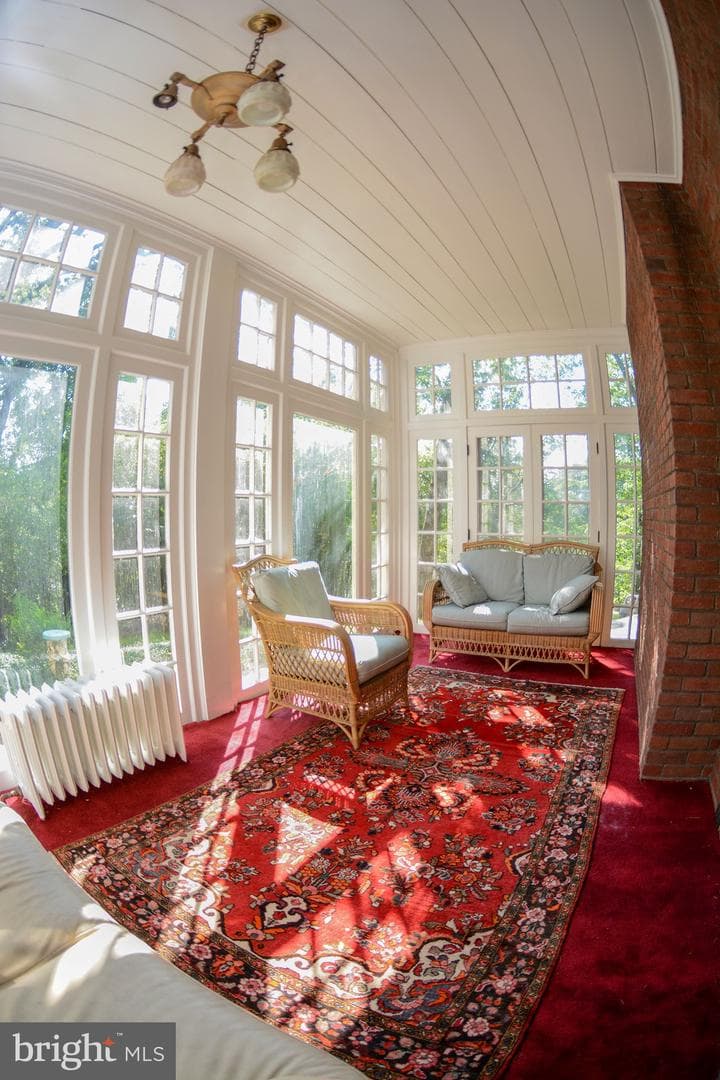 831 Windsor Road photo 25