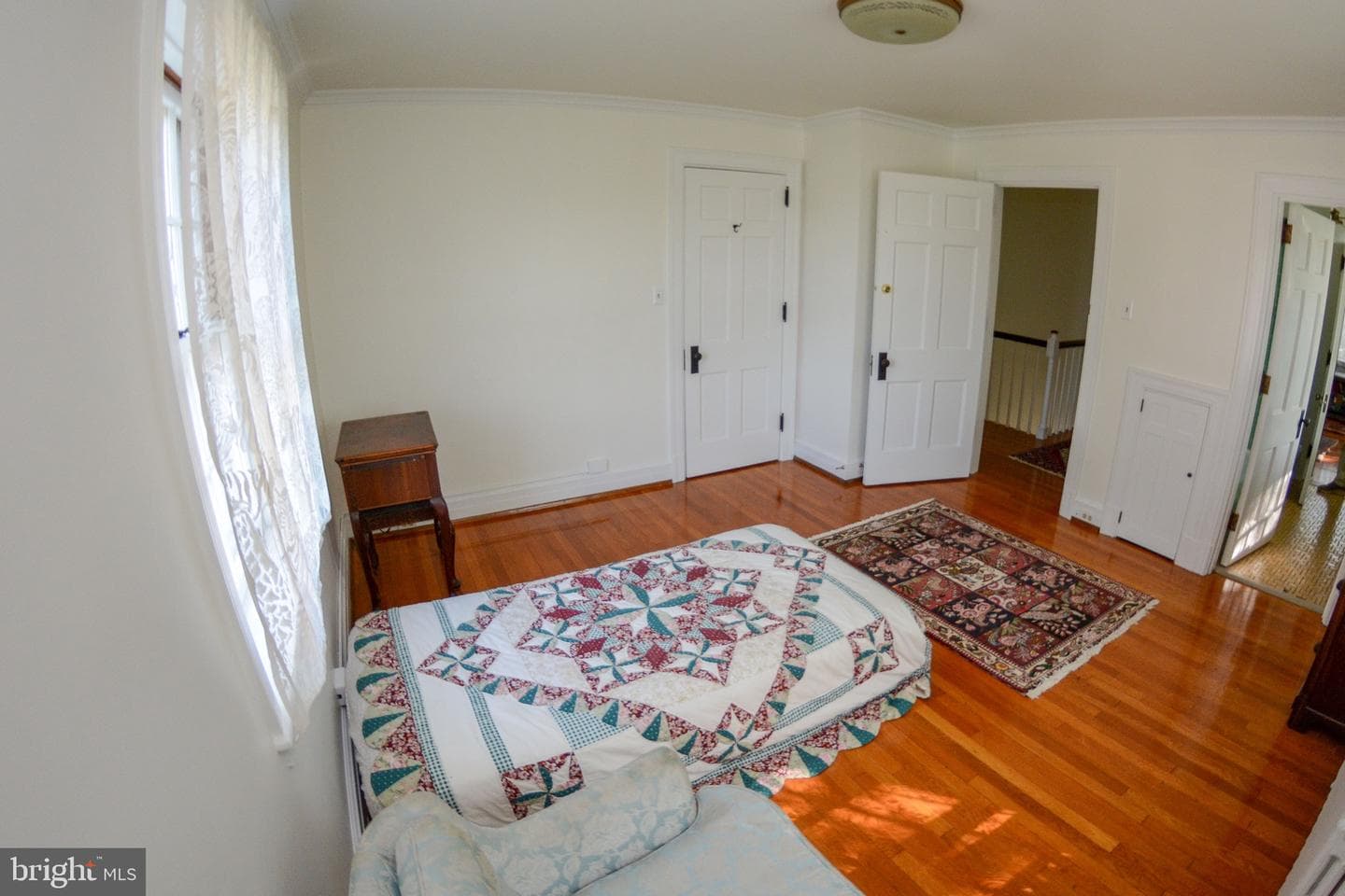 831 Windsor Road photo 32
