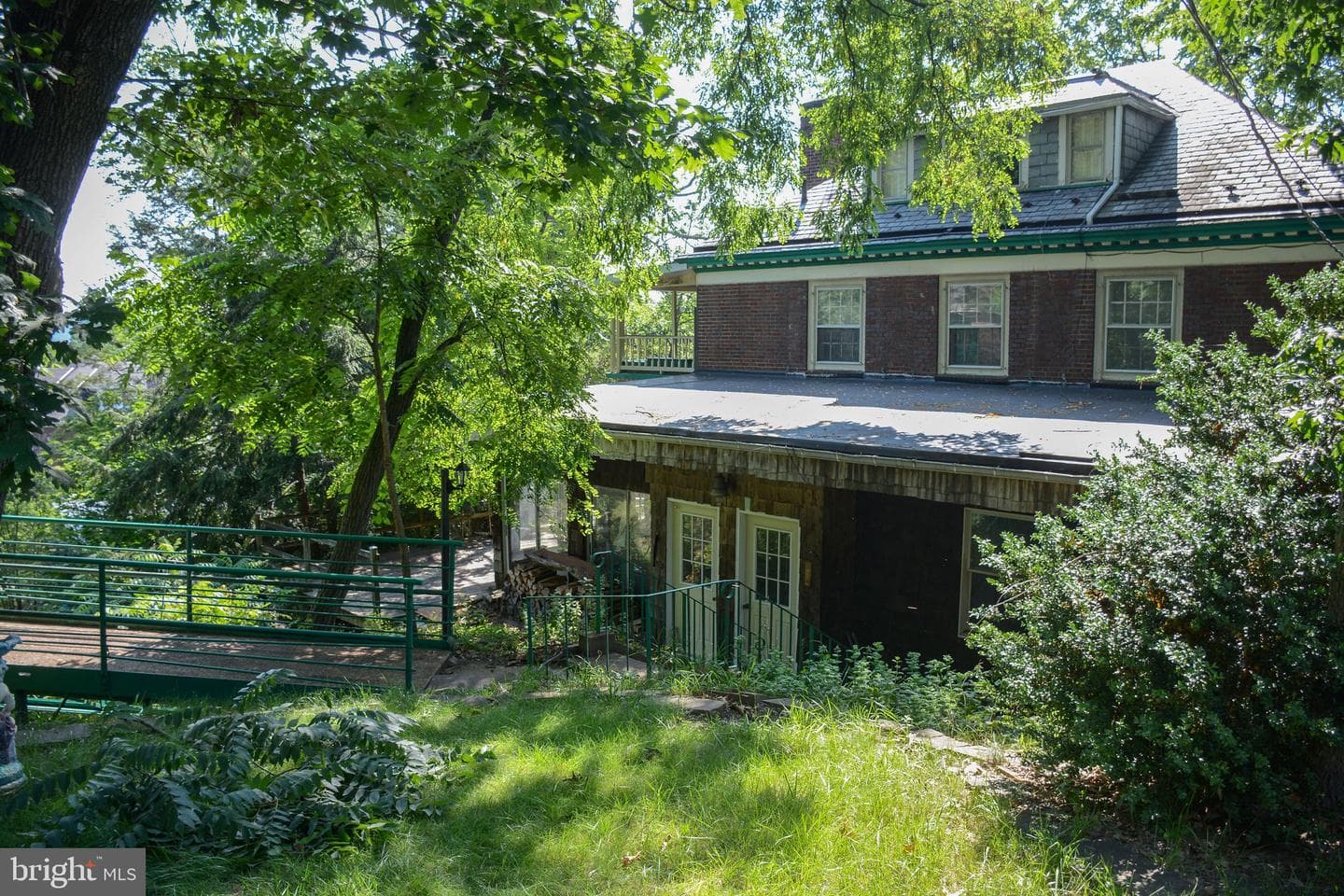 831 Windsor Road photo 59
