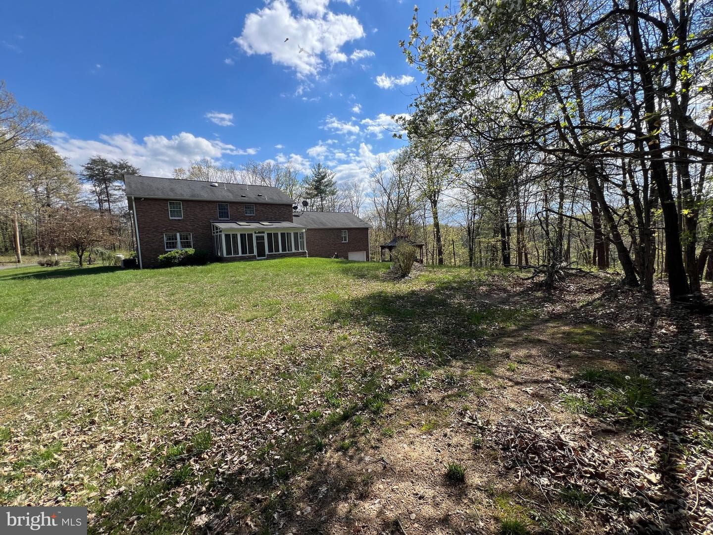 17702 Maniford Road SE photo 4