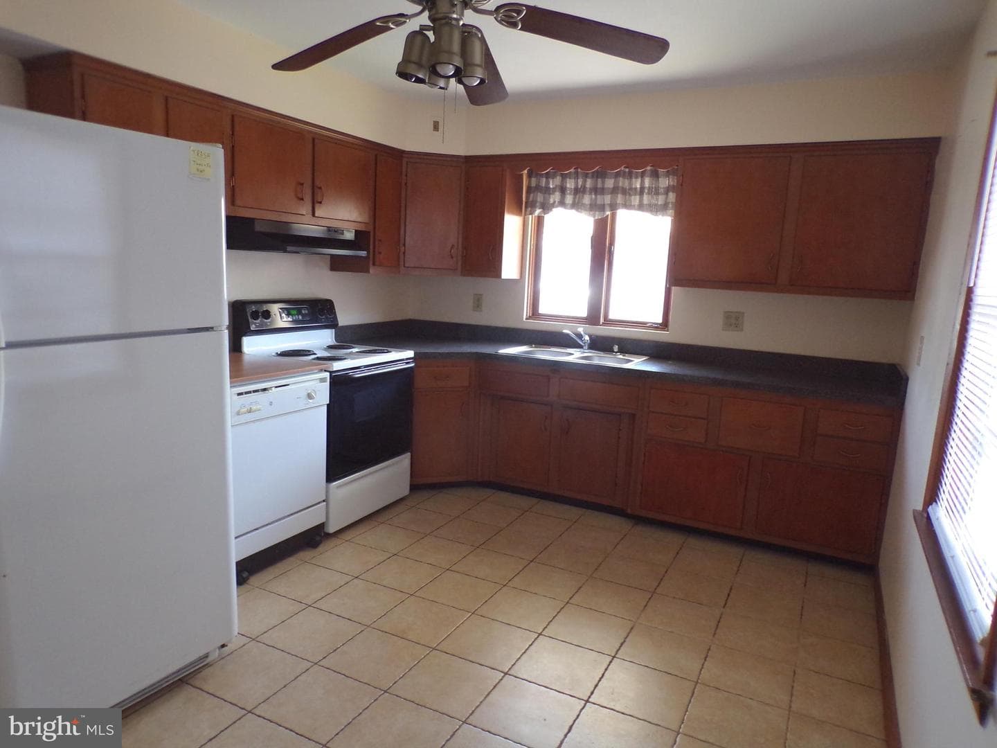 628 Shriver Avenue photo 4