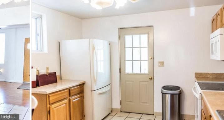 110 Arch Street photo 6
