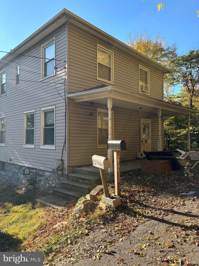 202 Riordon Road