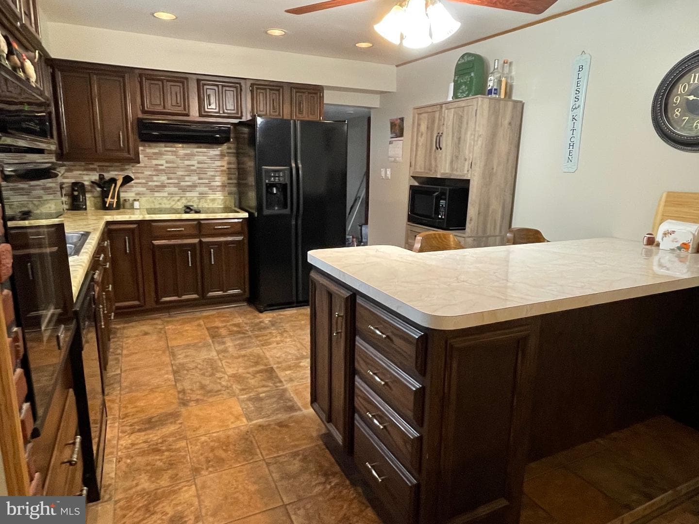 12732 Valley View Avenue photo 10