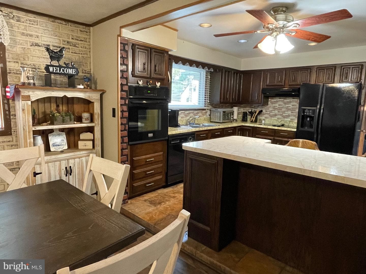 12732 Valley View Avenue photo 11