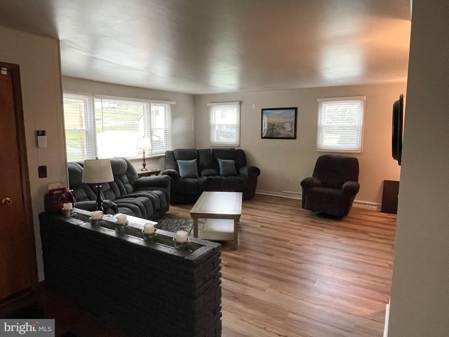 12732 Valley View Avenue photo 4