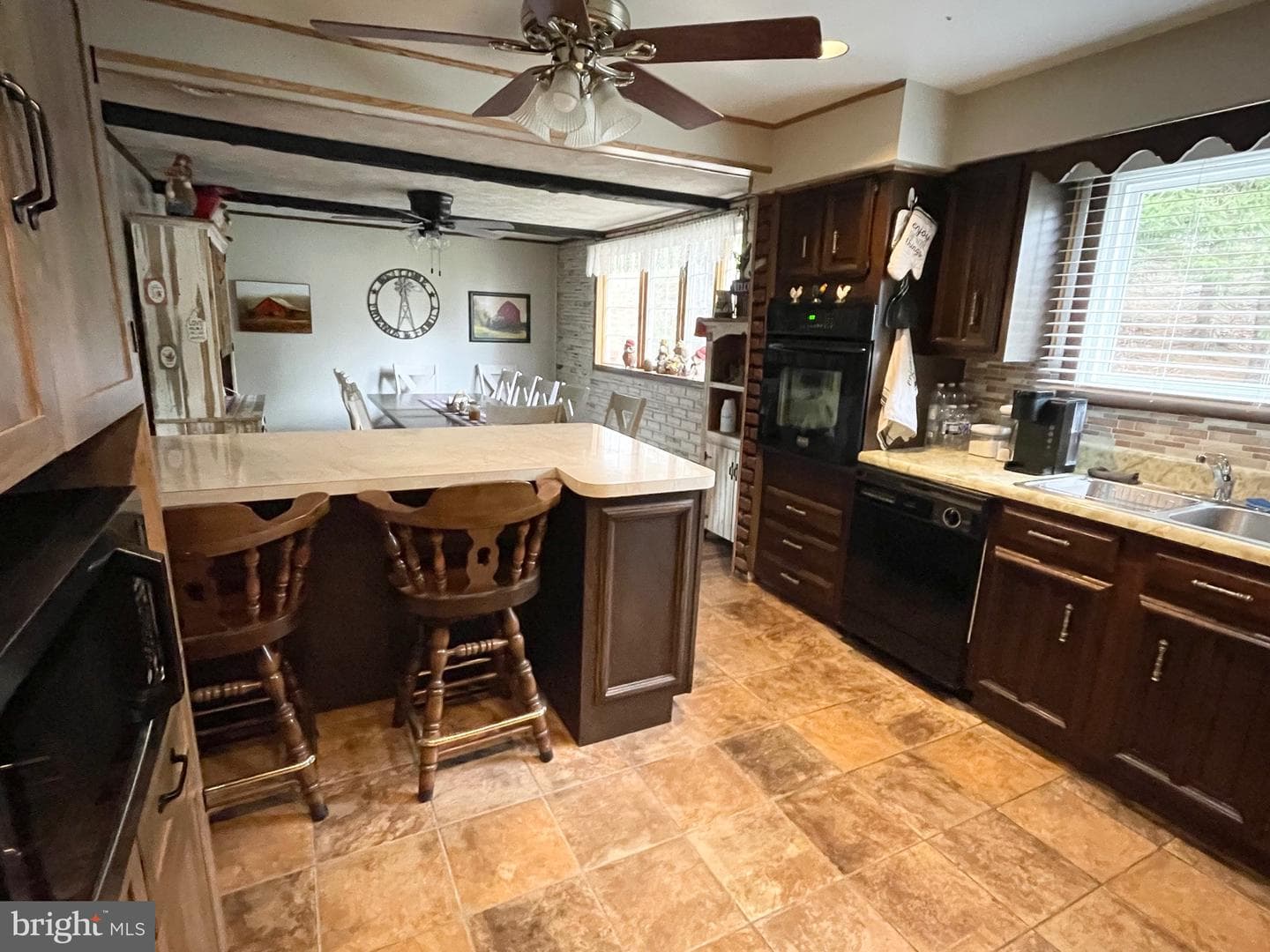 12732 Valley View Avenue photo 7