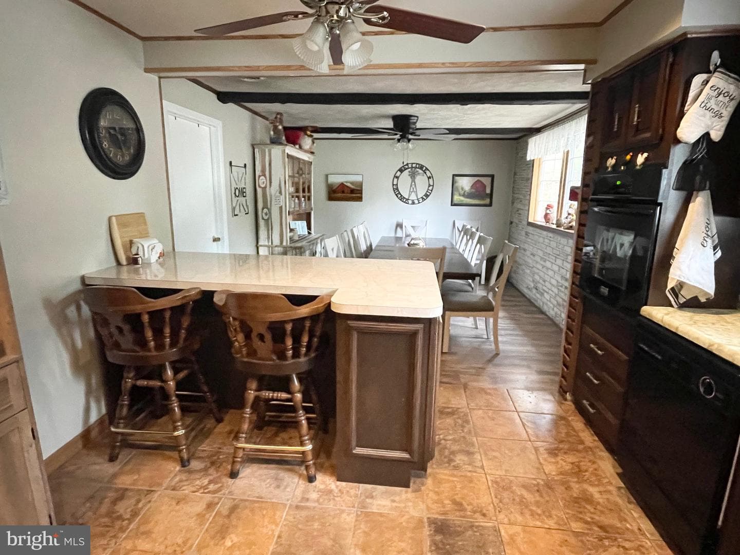 12732 Valley View Avenue photo 8